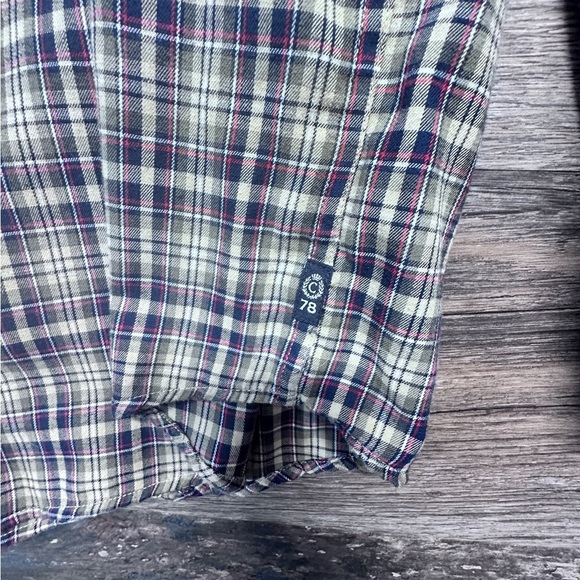 Chaps Red and Tan Casual Button Down Shirt - Picture 4 of 4